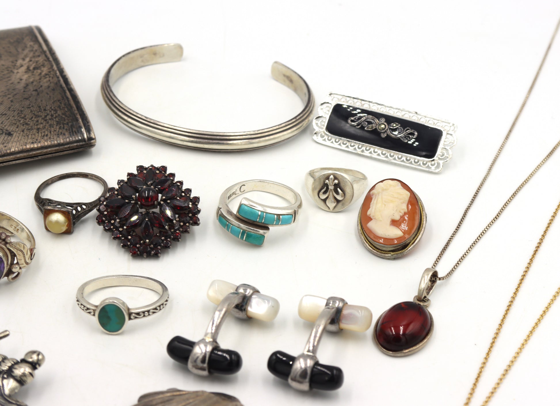 Group lot of Vintage 925 sterling silver miscellaneous jewelry