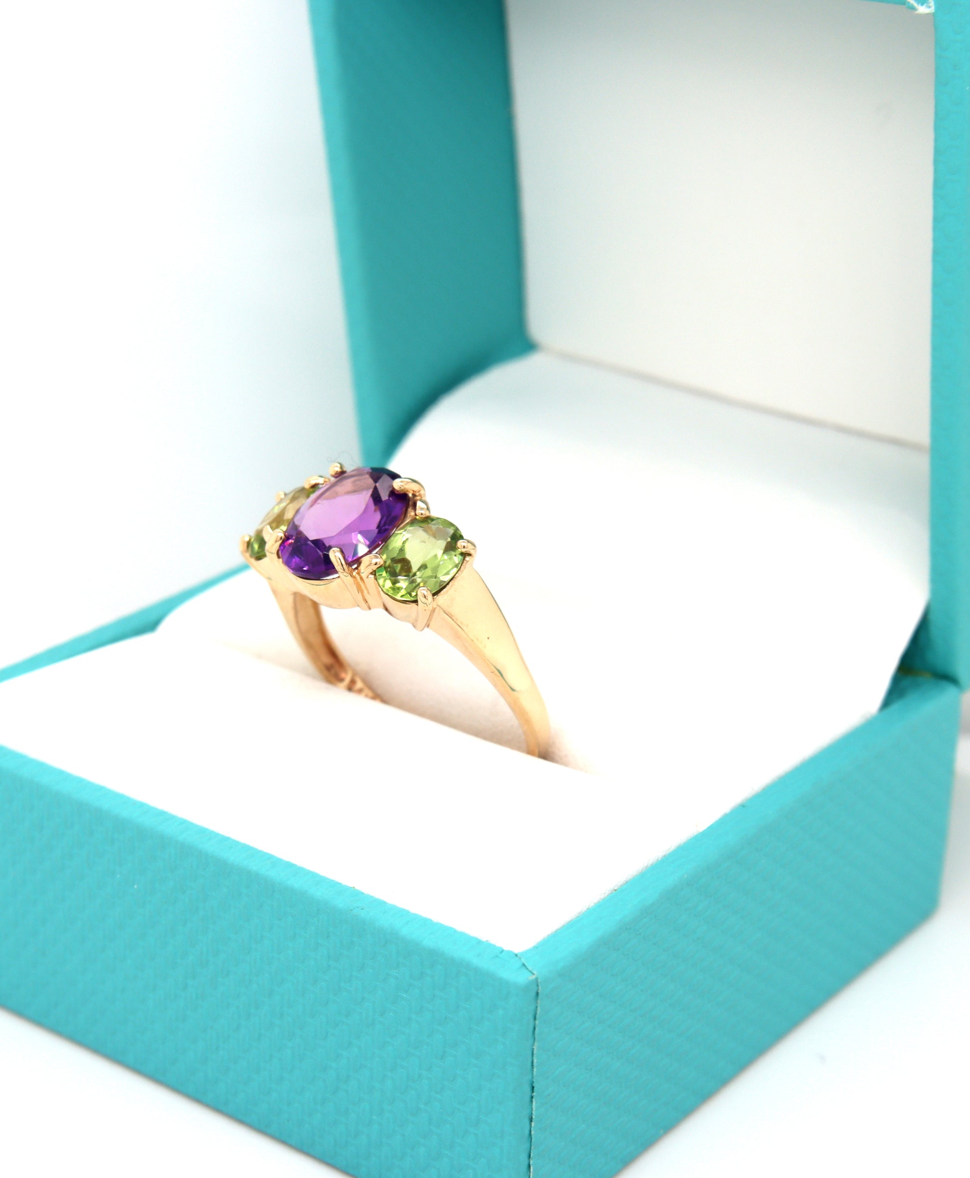 14kt Yellow gold 2.40ctw amethyst and 1.25ctw peridot cocktail ring