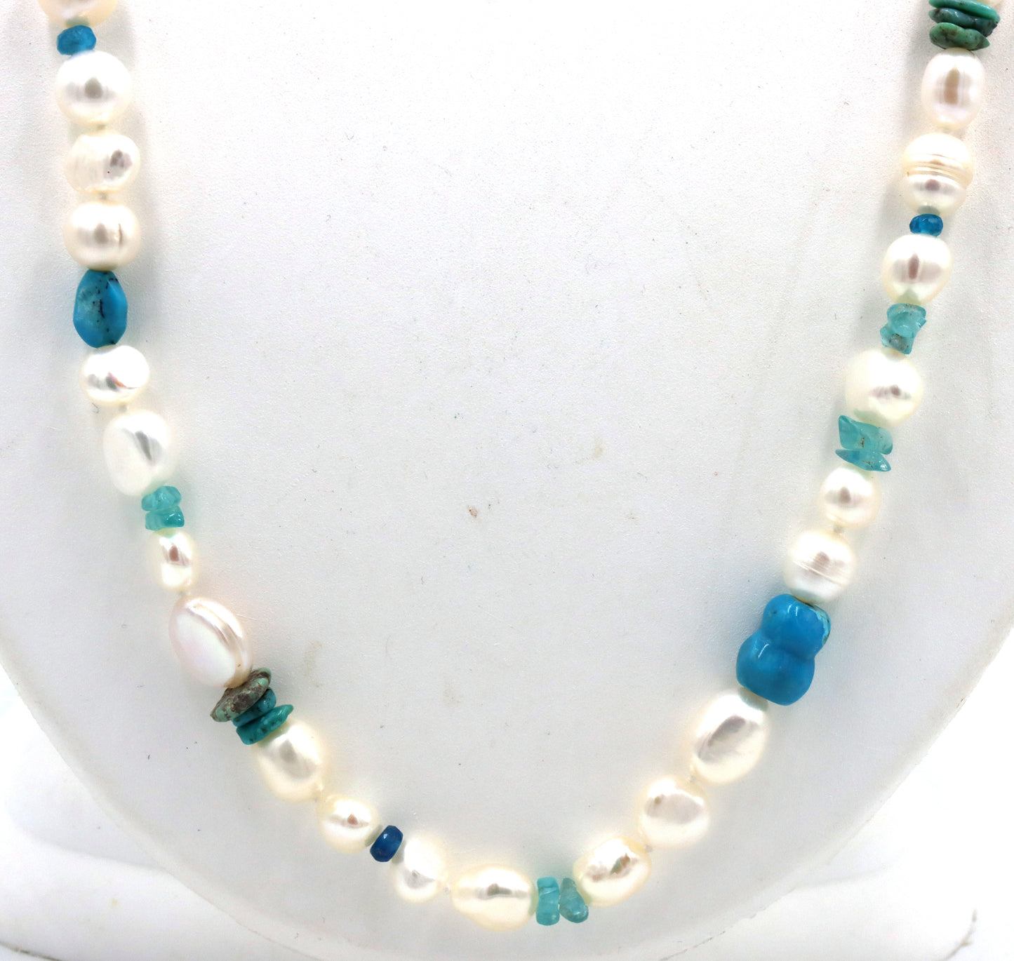 Pearl and turquoise strand necklace
