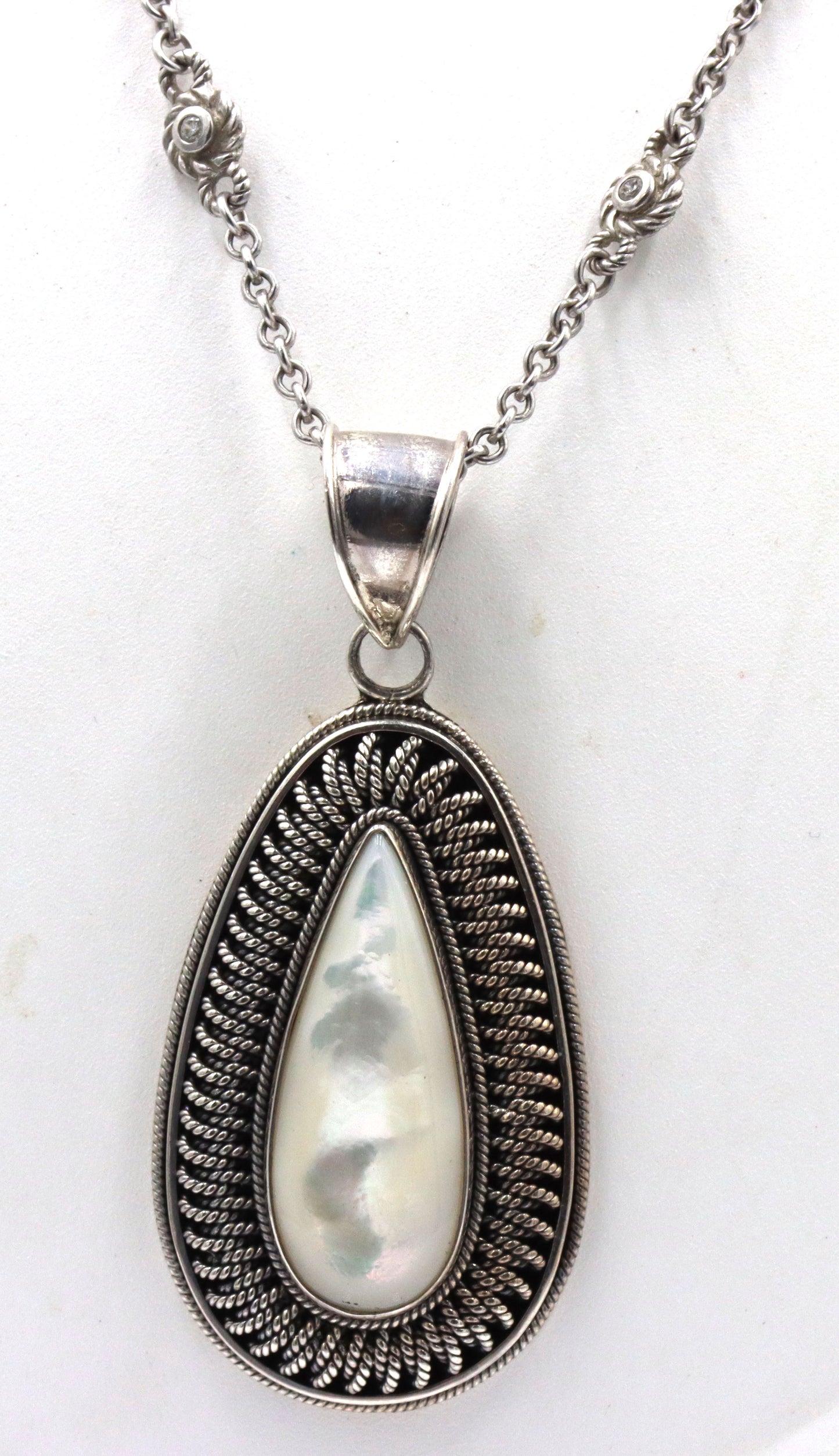 925 Sterling Silver BA Suarti Bali Mother Of Pearl Necklace