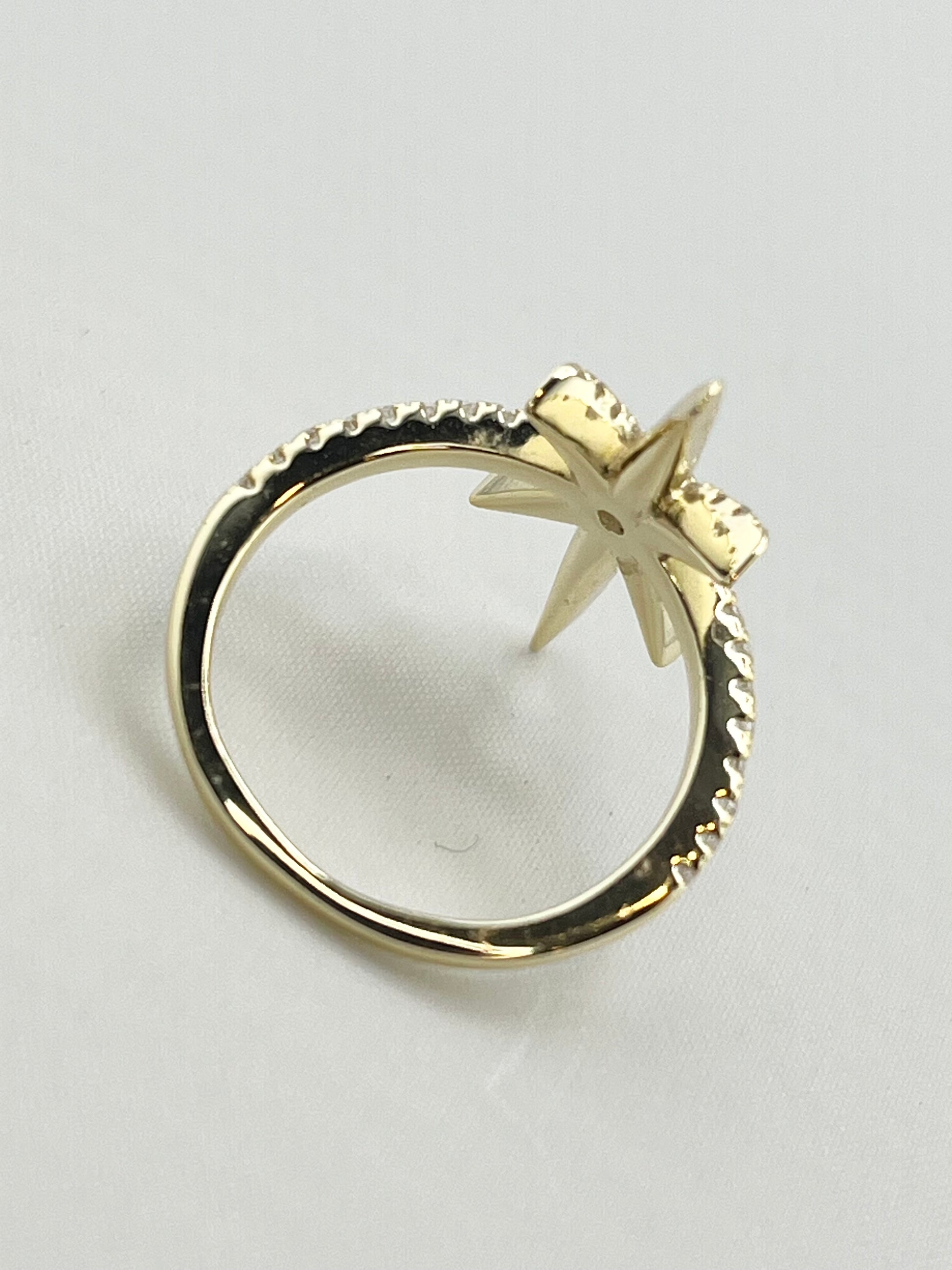 925 Sterling Silver Full Crystal Pave Starburst Ring