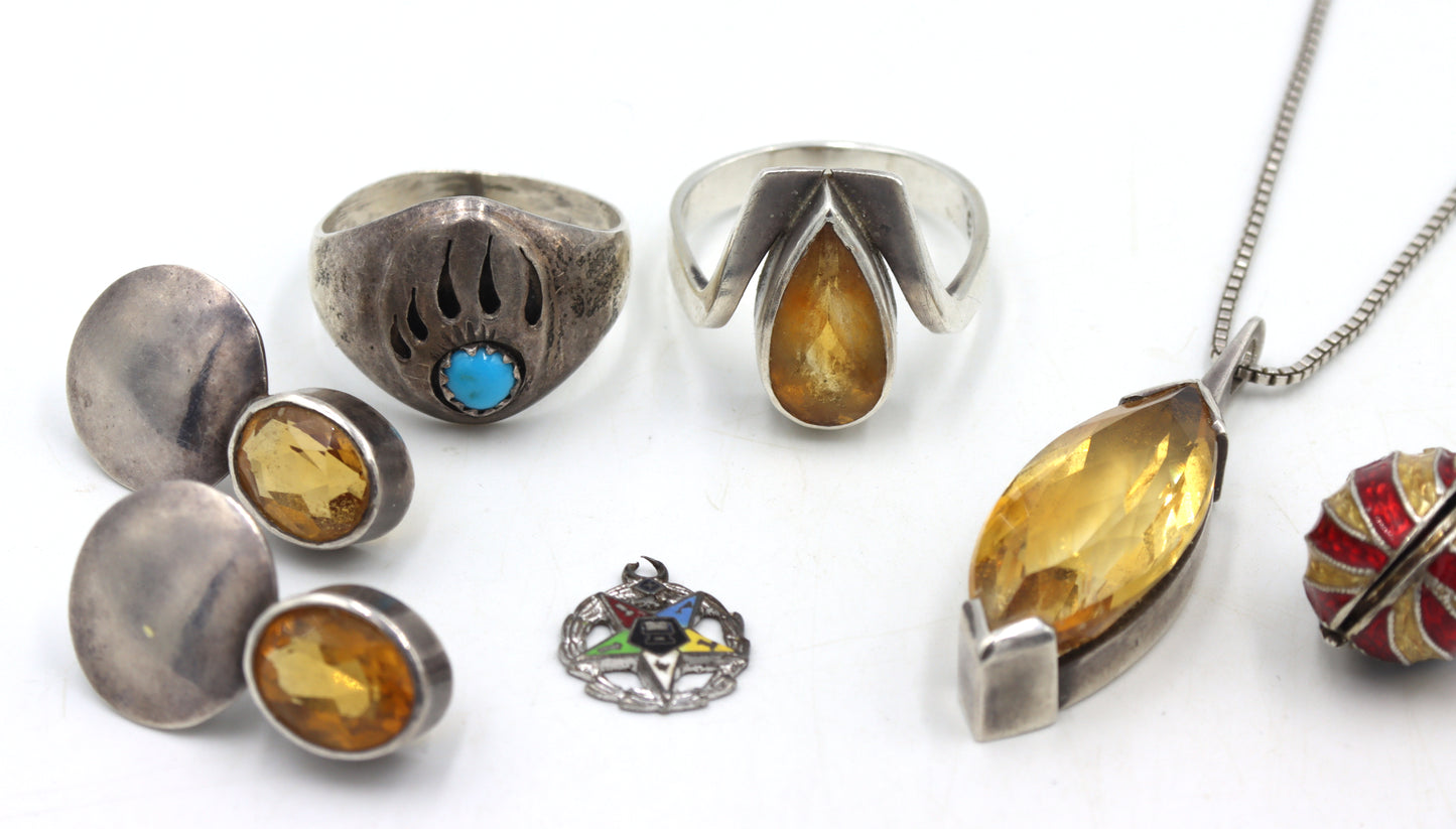 Group lot of Vintage 925 sterling silver jewelry
