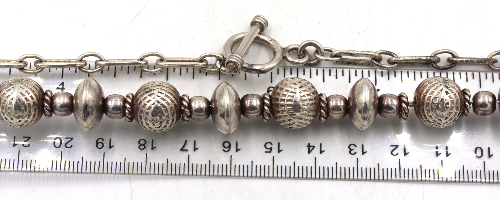 Lot of 2 vintage 925 sterling silver necklaces