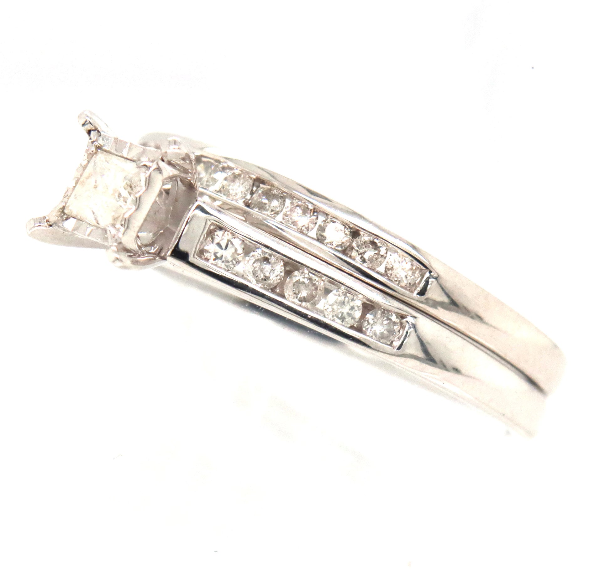 10kt White gold princess cut diamond wedding set