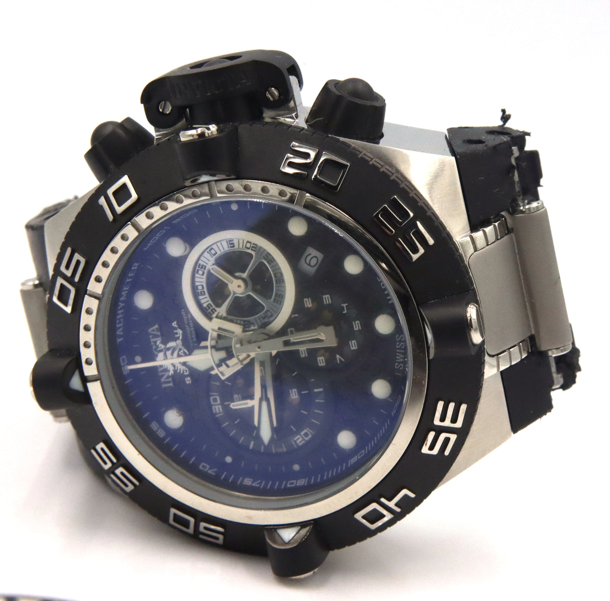 Lot of 2 Invicta watches