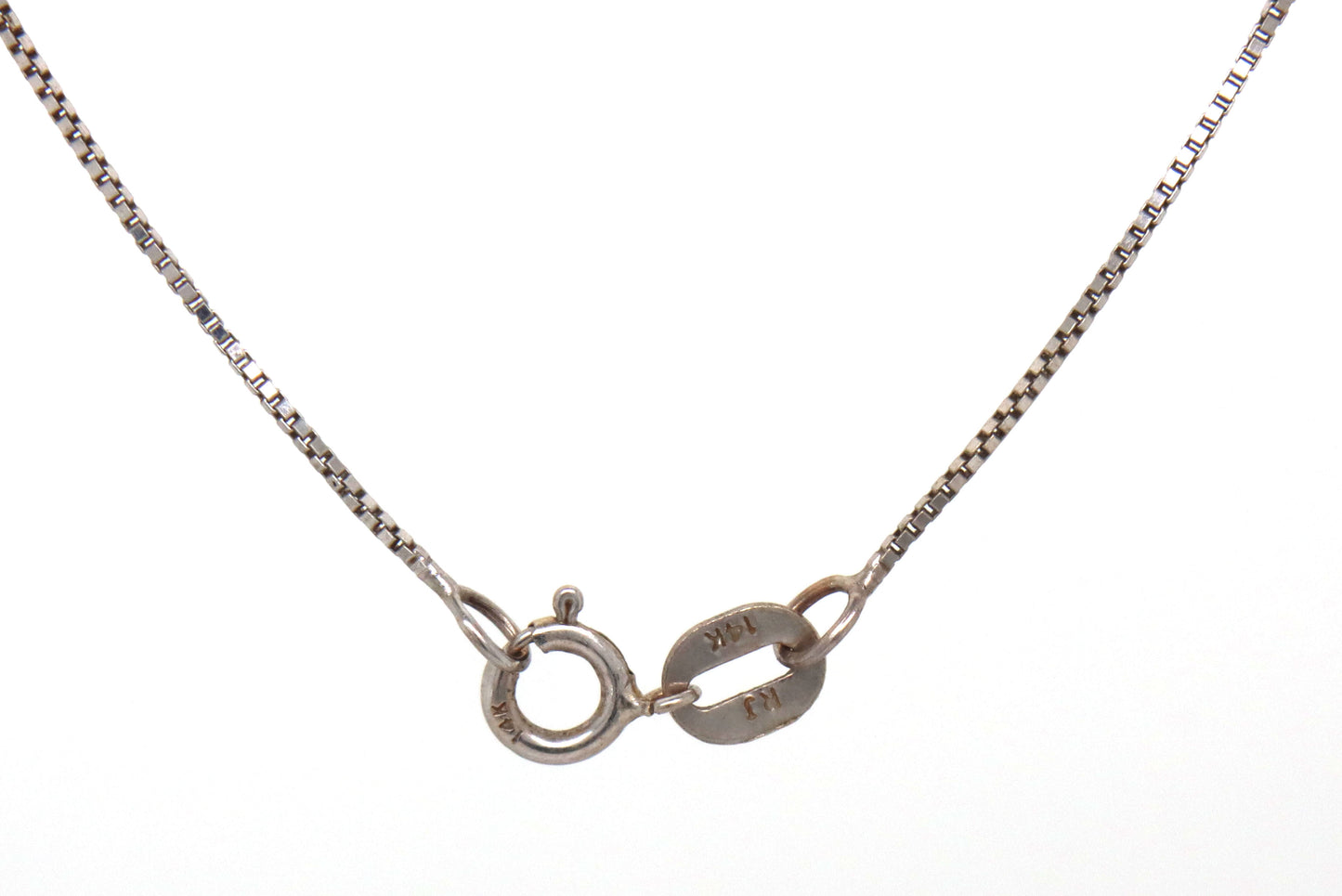 14kt White gold blue topaz pendant on box chain necklace