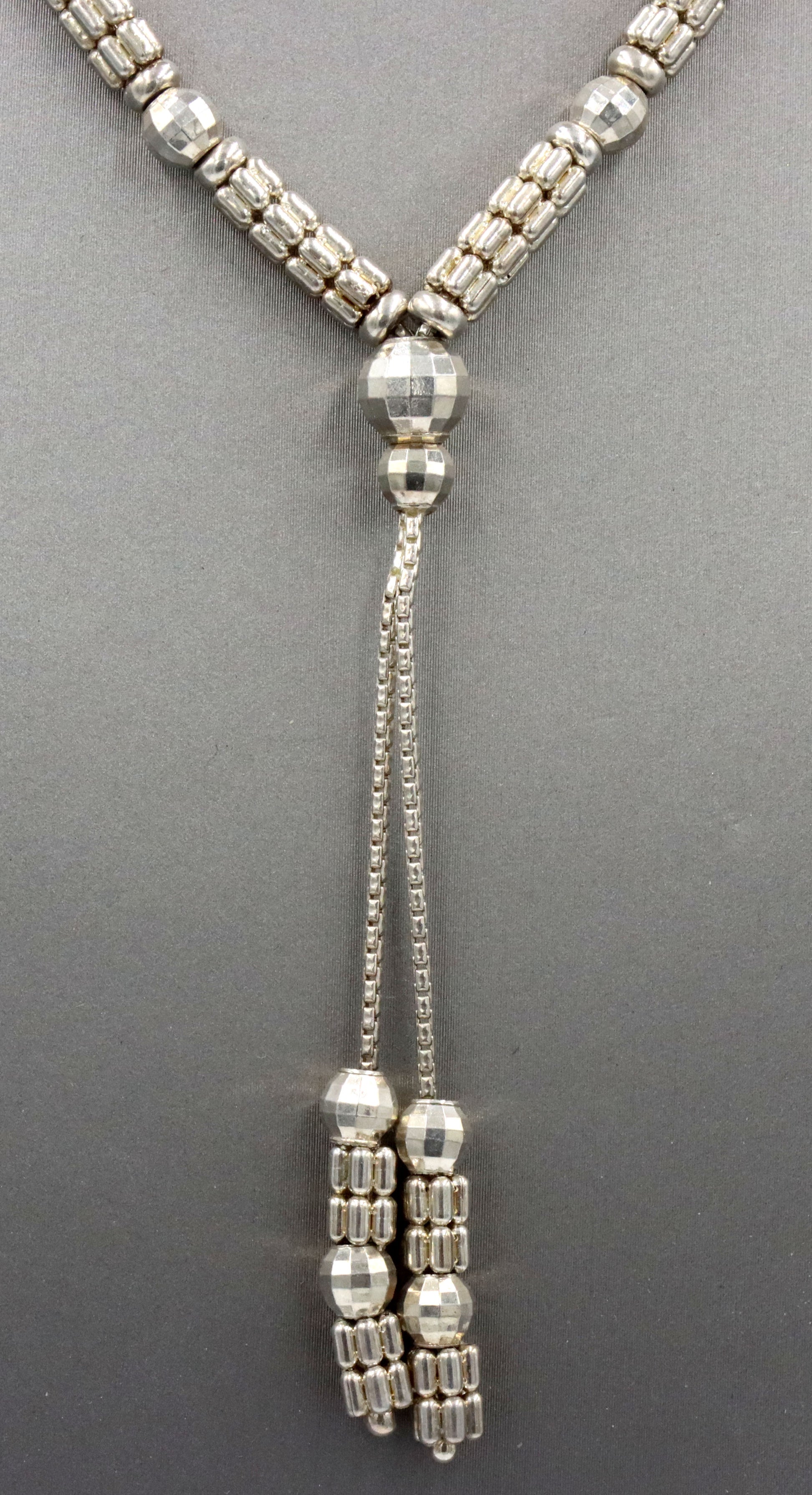 Lot of 2 Vintage 925 sterling silver necklaces