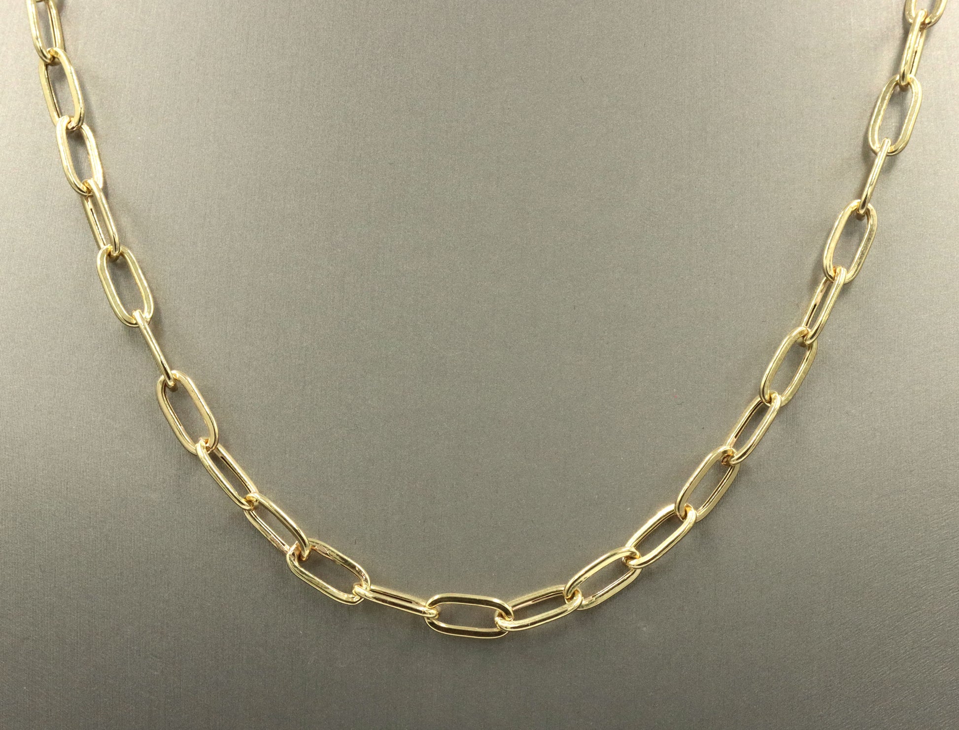 18kt Yellow gold paper clip chain necklace