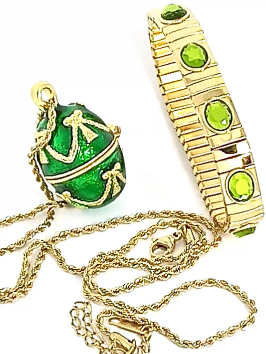 Timeless Elegance Emerald Green Vintage Egg Jewelry Set