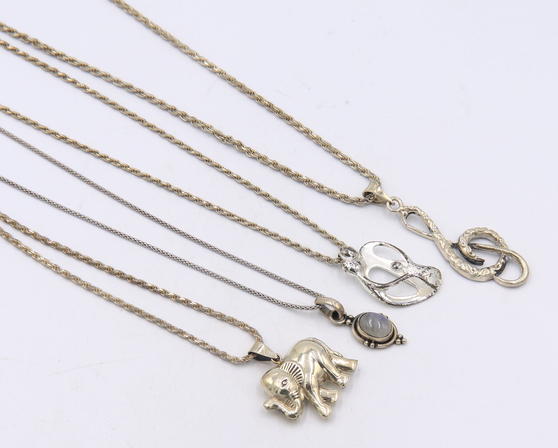 Group Lot of 4 Vintage 925 Sterling Silver Necklaces