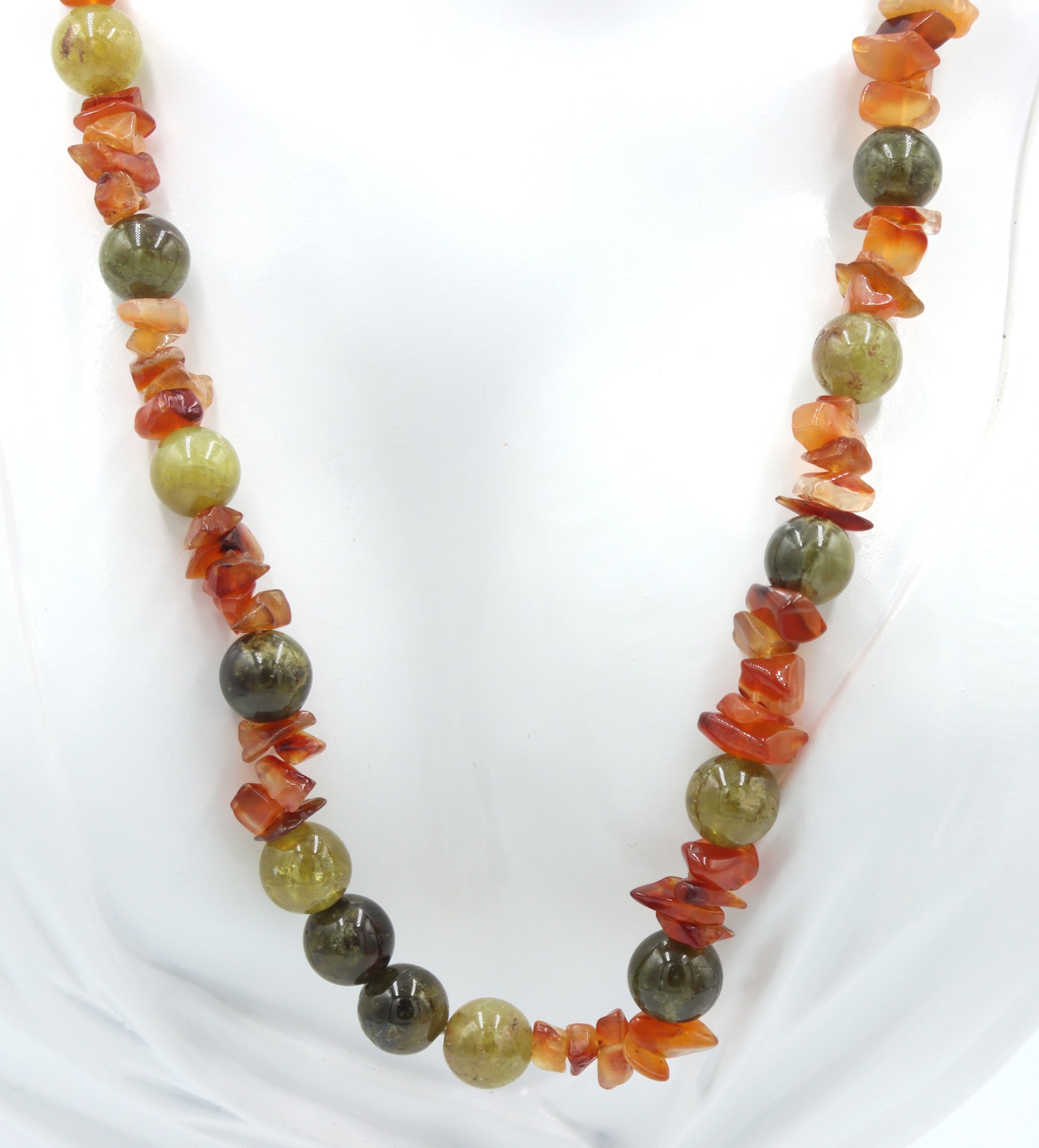 Set of Amber and Jade necklace with dangle earrings