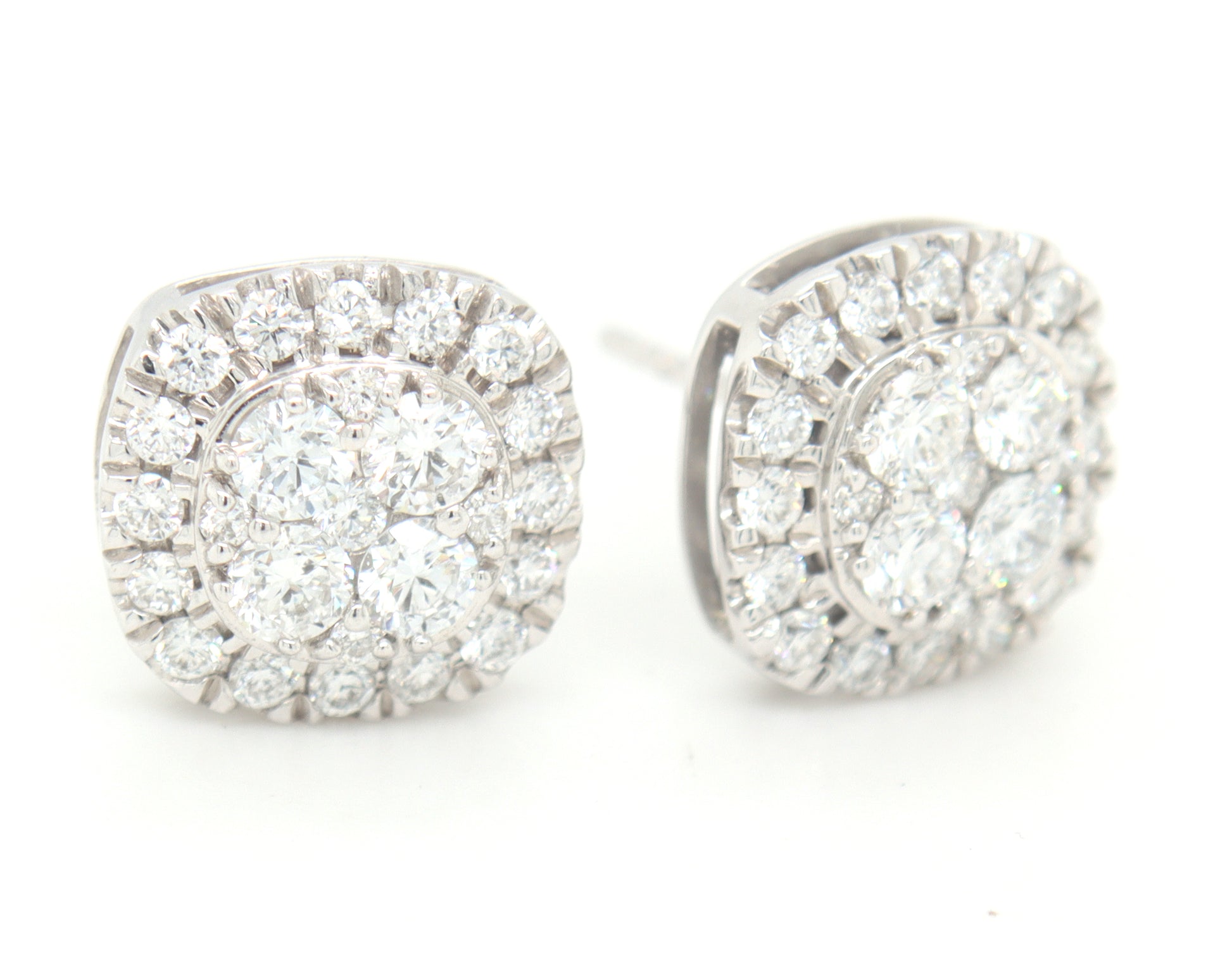 14kt White gold Lab grown diamond cluster earrings