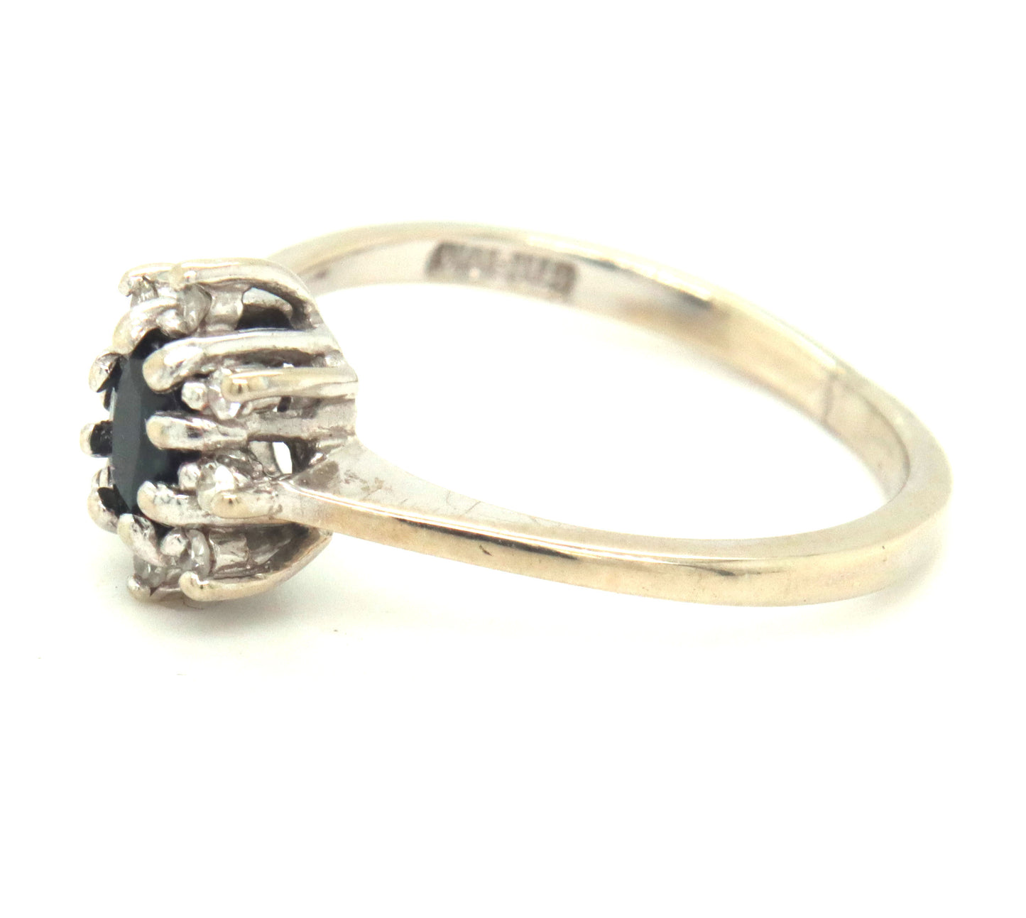 10kt White gold blue sapphire and diamond ring