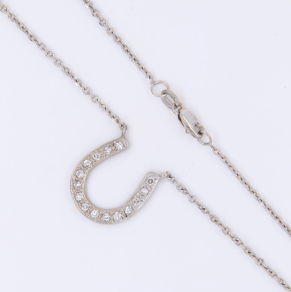 Amazing White Gold Diamond Horseshoe Necklace
