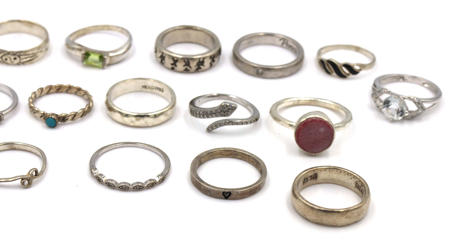 Group lot of Vintage 925 sterling silver rings