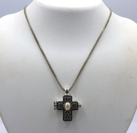 925 Sterling silver cross locket pendant on box chain necklace