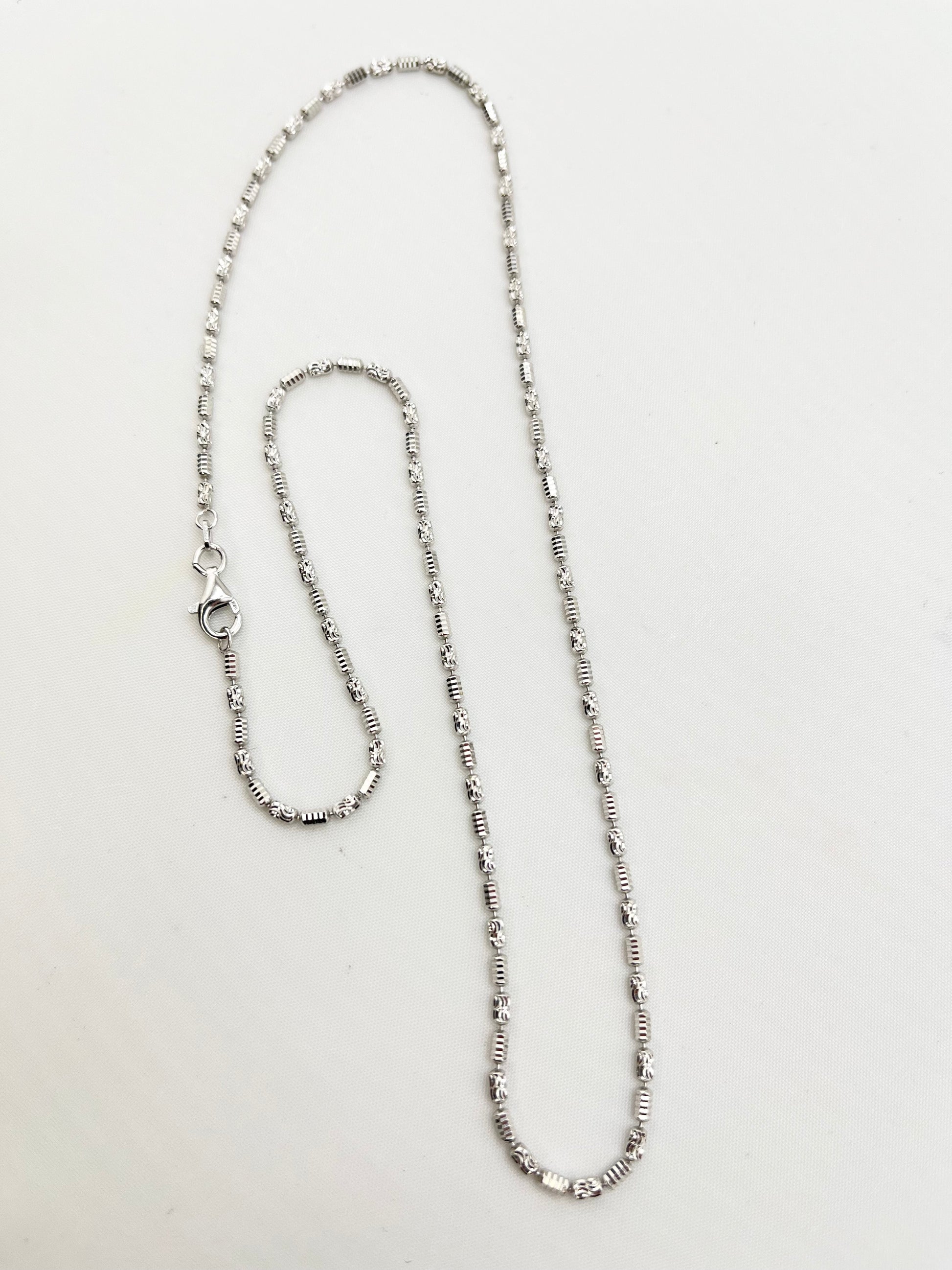 925 Sterling Silver Diamond Cut Barrel Link Chain Necklace