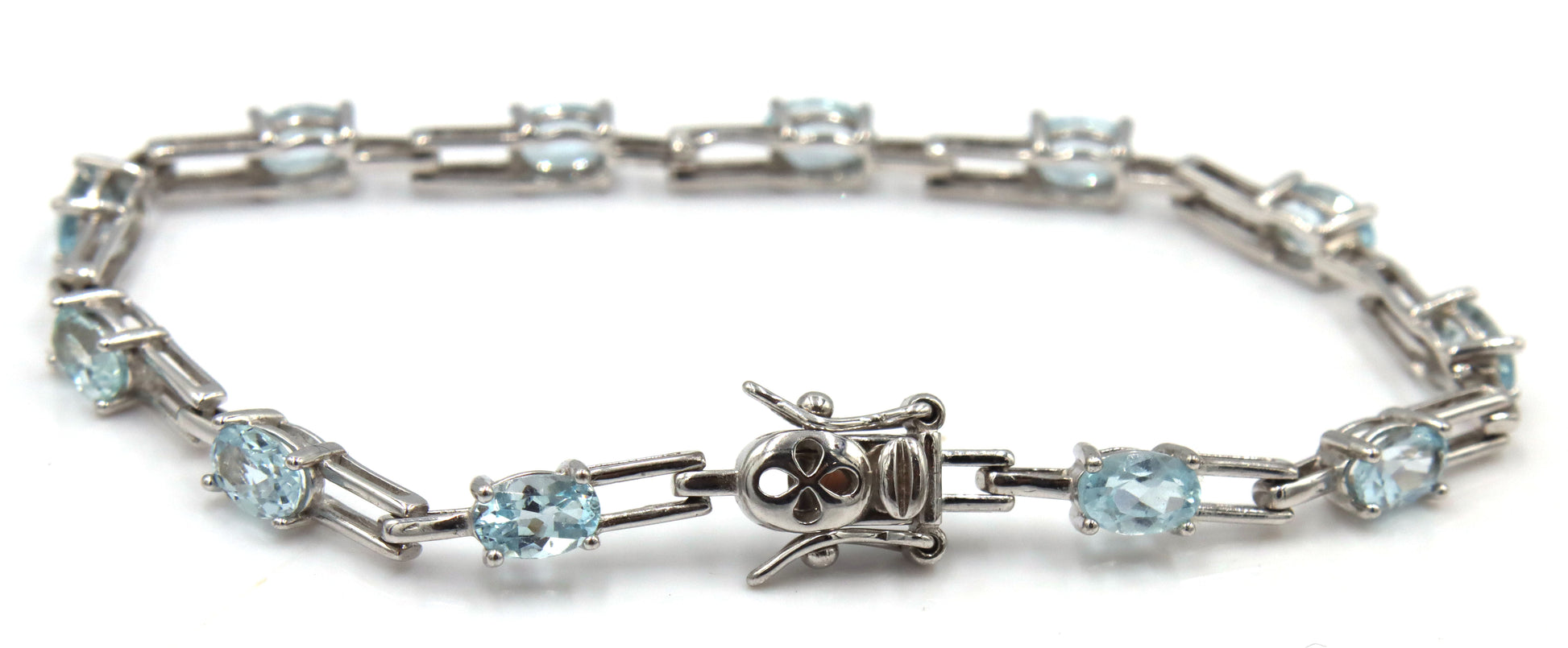 Group lot of 4 vintage 925 sterling silver bracelets