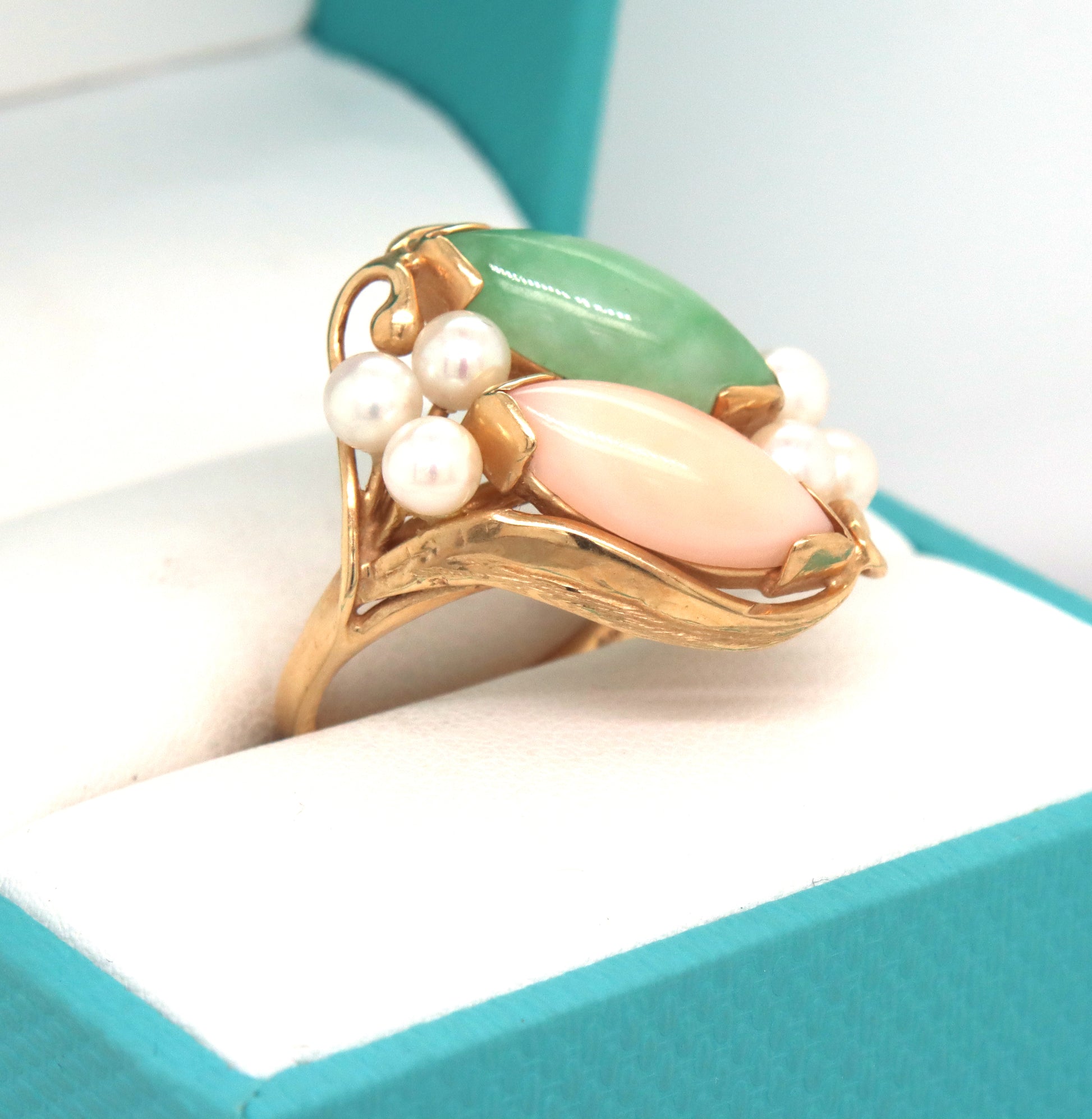 14kt Yellow gold Coral, Jade and pearl ring