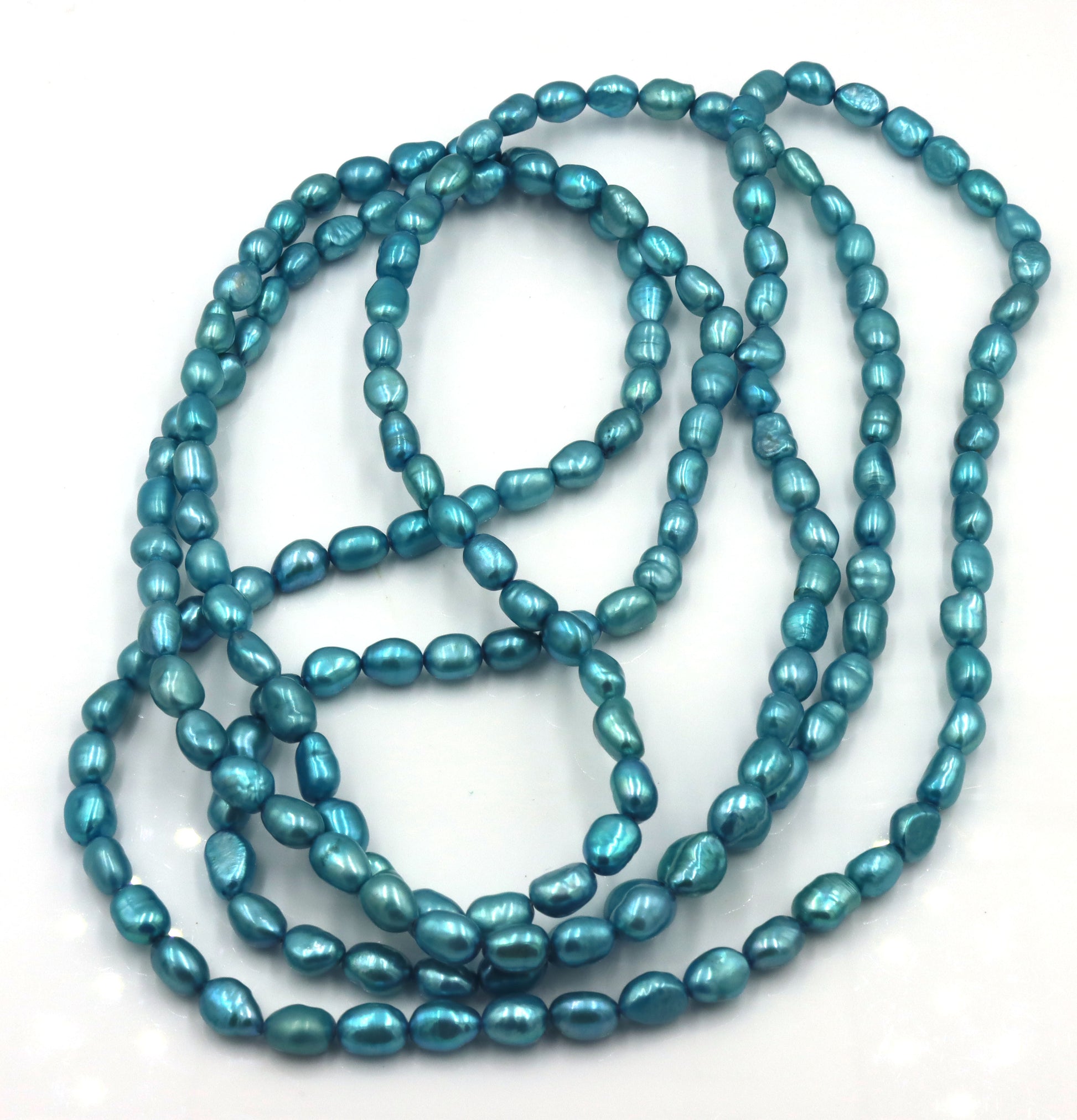 Set of Honora pearl necklace and 3 bracelets