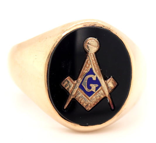 10kt Yellow gold black onyx ring