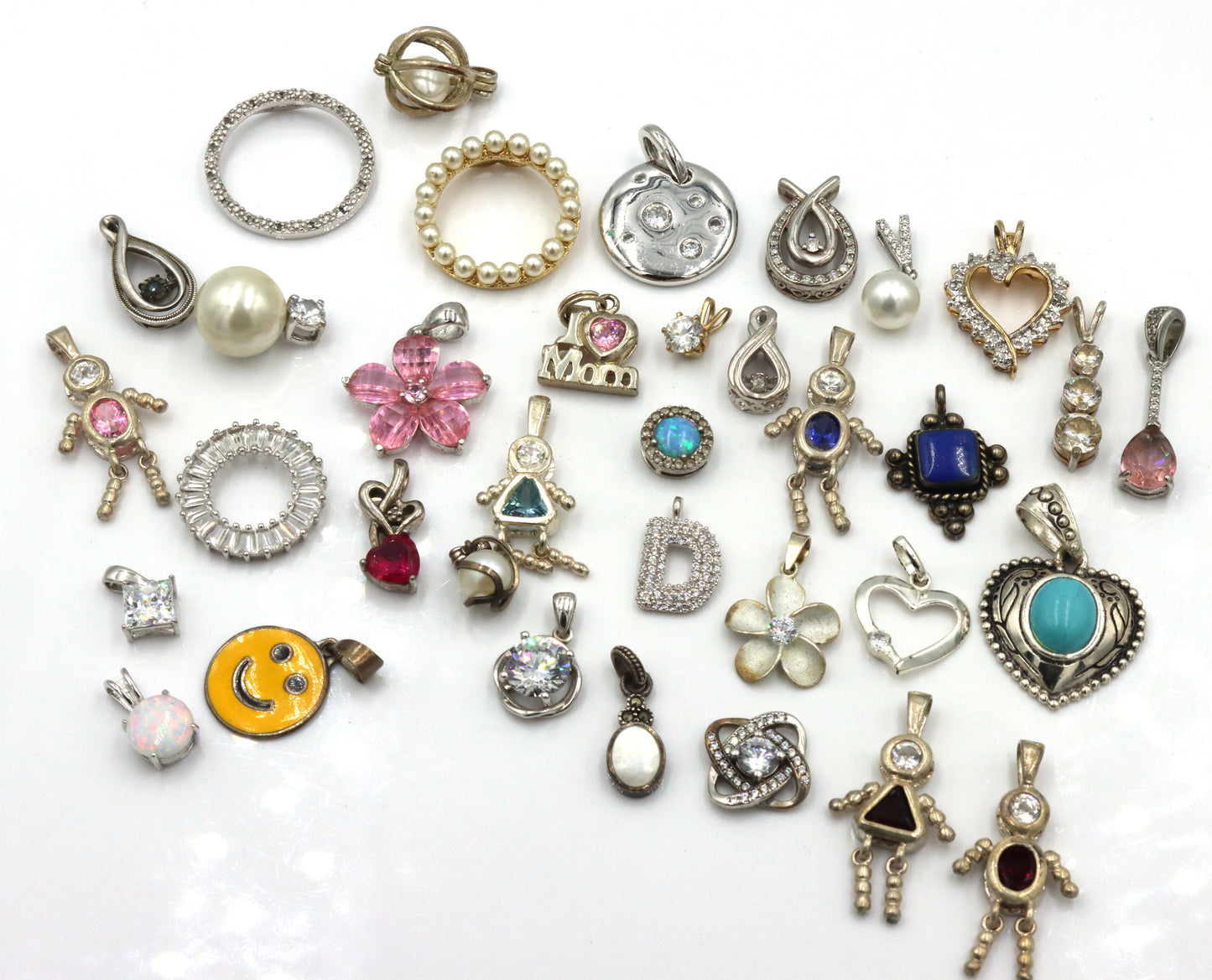 Group lot of Vintage 925 sterling silver charms and pendants