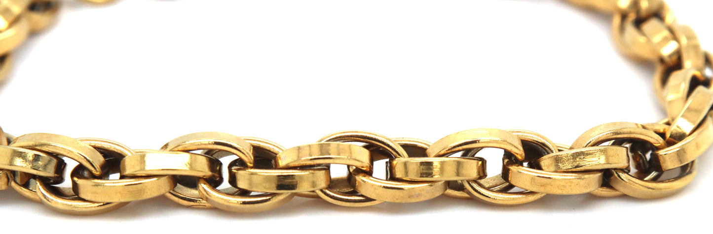 Stainless steel adjustable bracelet