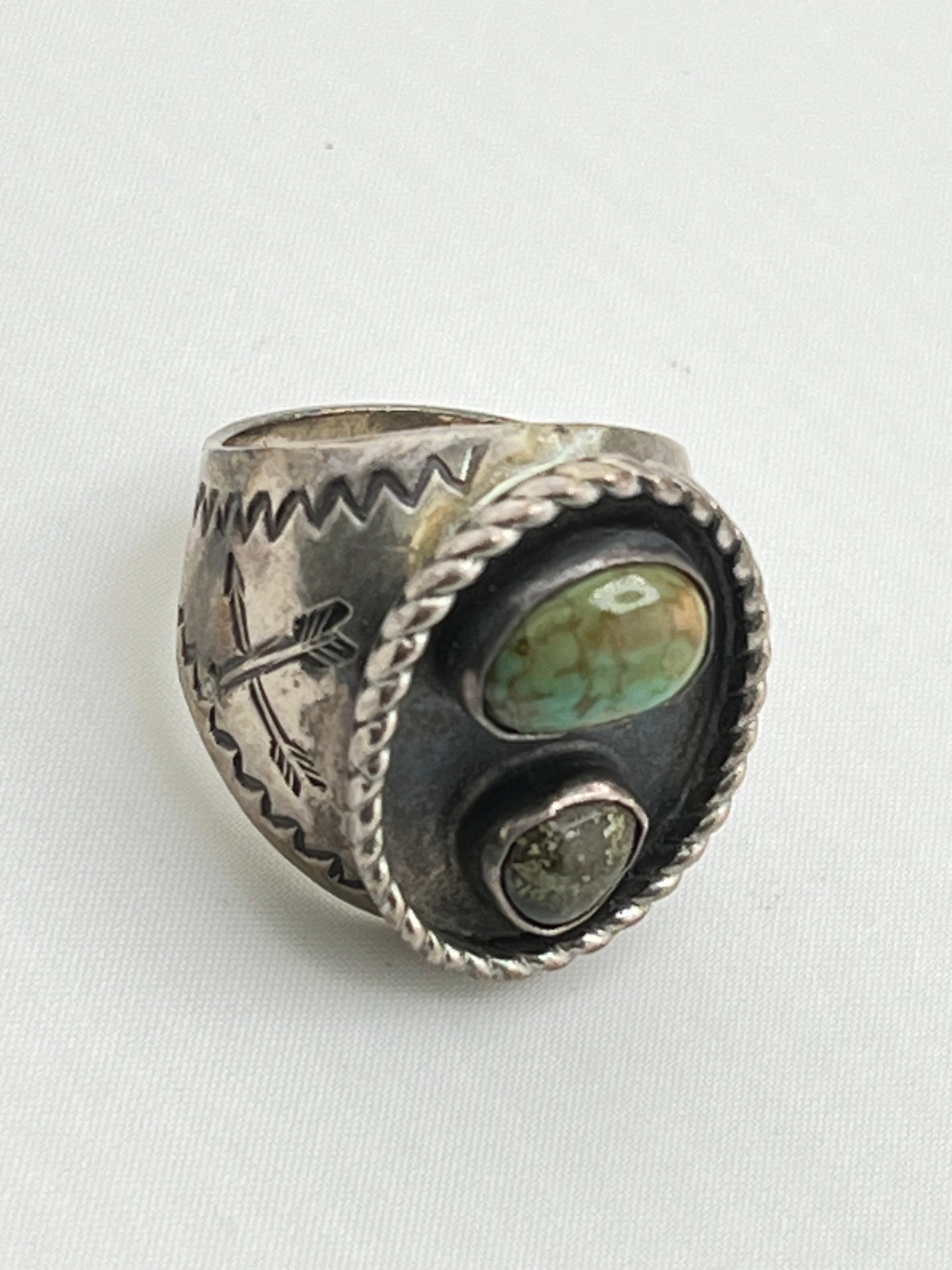 925 Sterling Vintage Natural Turquoise Silver Vintage Native American Featuring Crossed Arrows Stamp