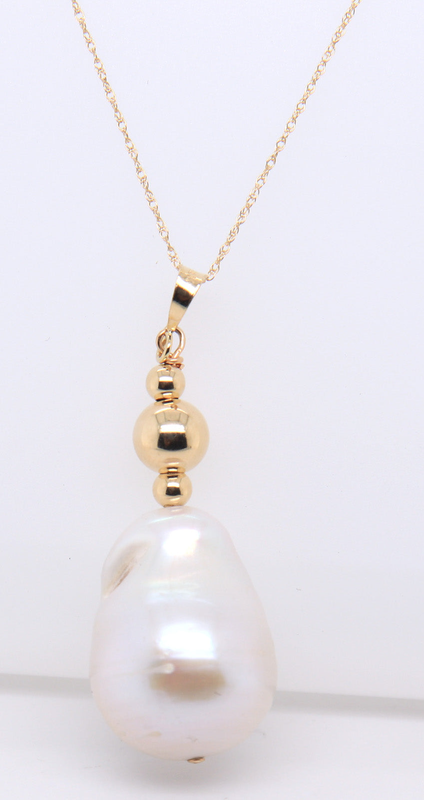 18KT Yellow Gold Baroque Drop pearl Necklace