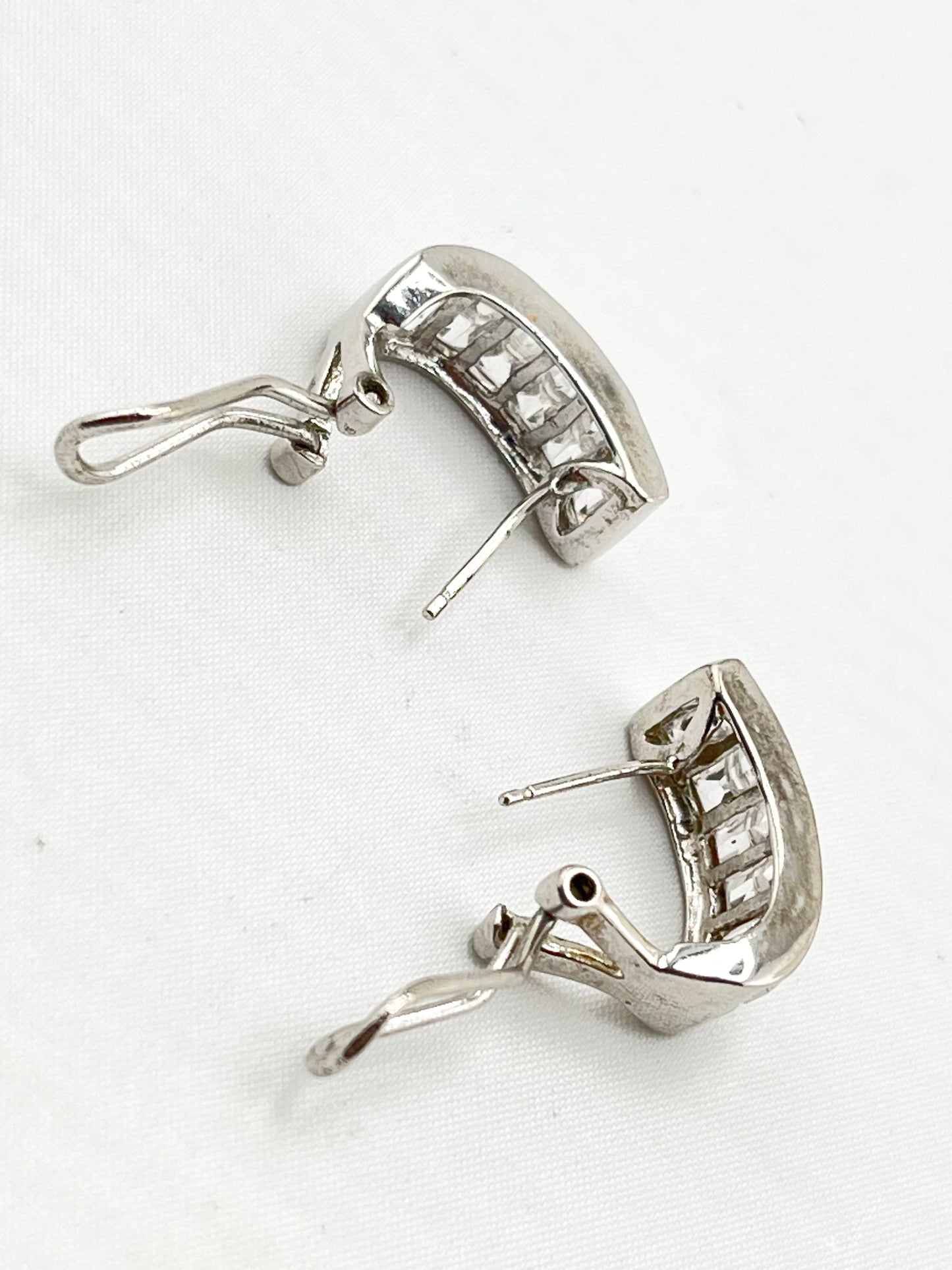 925 Sterling Silver Baguette Cut CZ  Oval Hoop Earrings