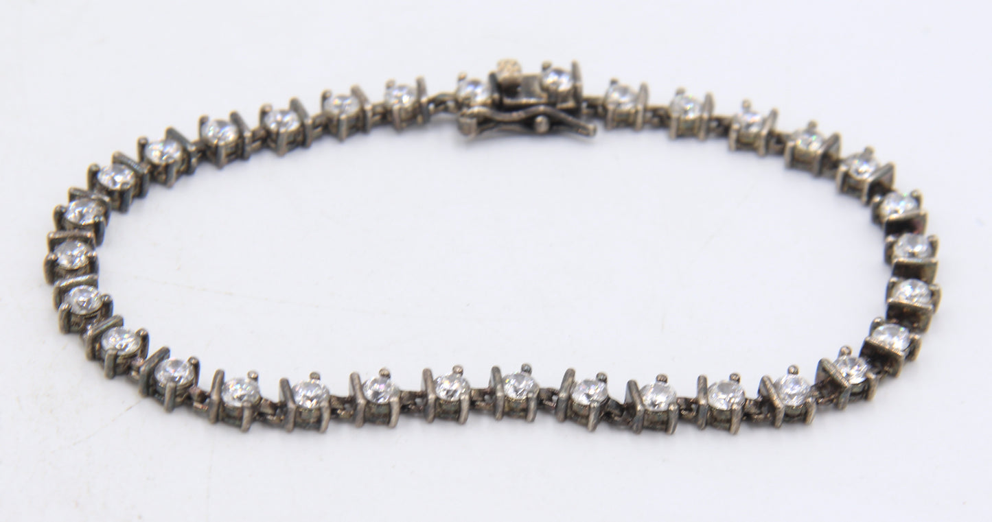 Group Lot of 8 Vintage 925 Sterling Silver Bracelets