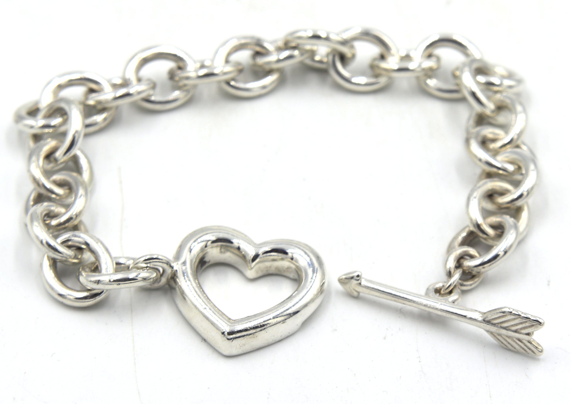 Tiffany & Co heart and arrow toggle bracelet