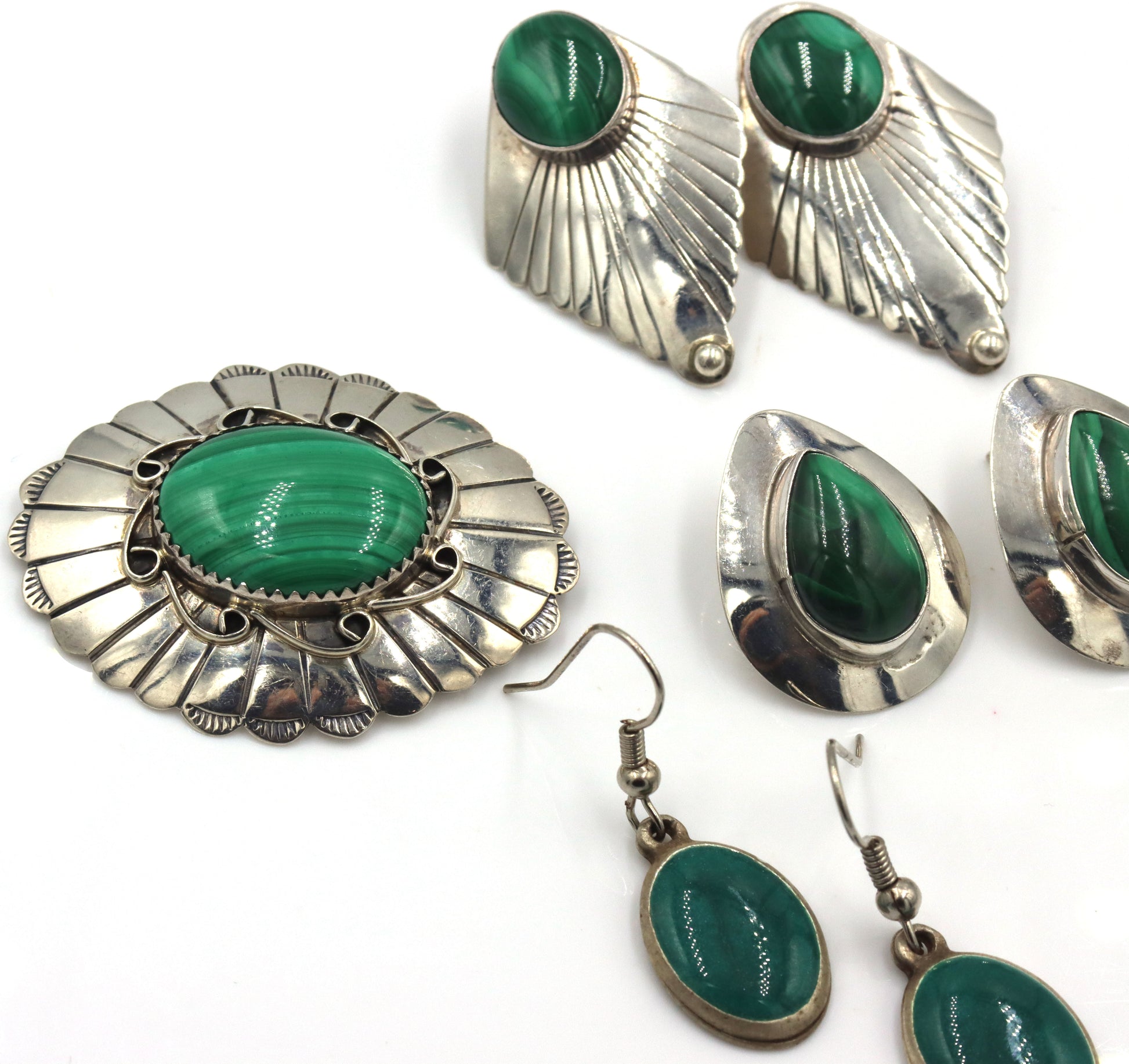 Group lot of Vintage 925 sterling silver jewelry