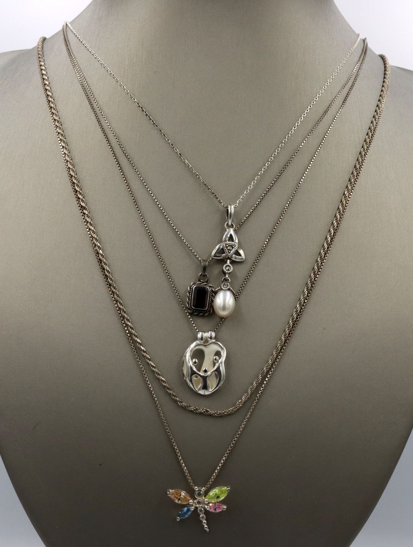 Group lot of Vintage 925 sterling silver necklaces