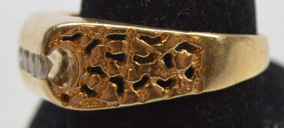 Men’s Estate 14K Yellow Gold Diamond Ring 0.25 CTW Channel Set, 9.3 Grams, Size 11