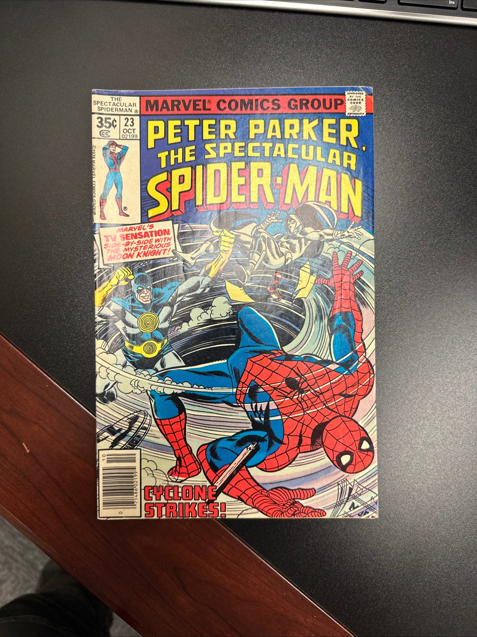 Vintage Bronze & Copper Age Comic Book Lot of 8 Marvel & DC Hulk, Spider-Man, Conan, Tor & More