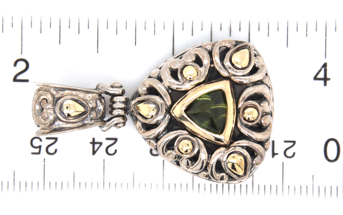 John Hardy peridot pendant