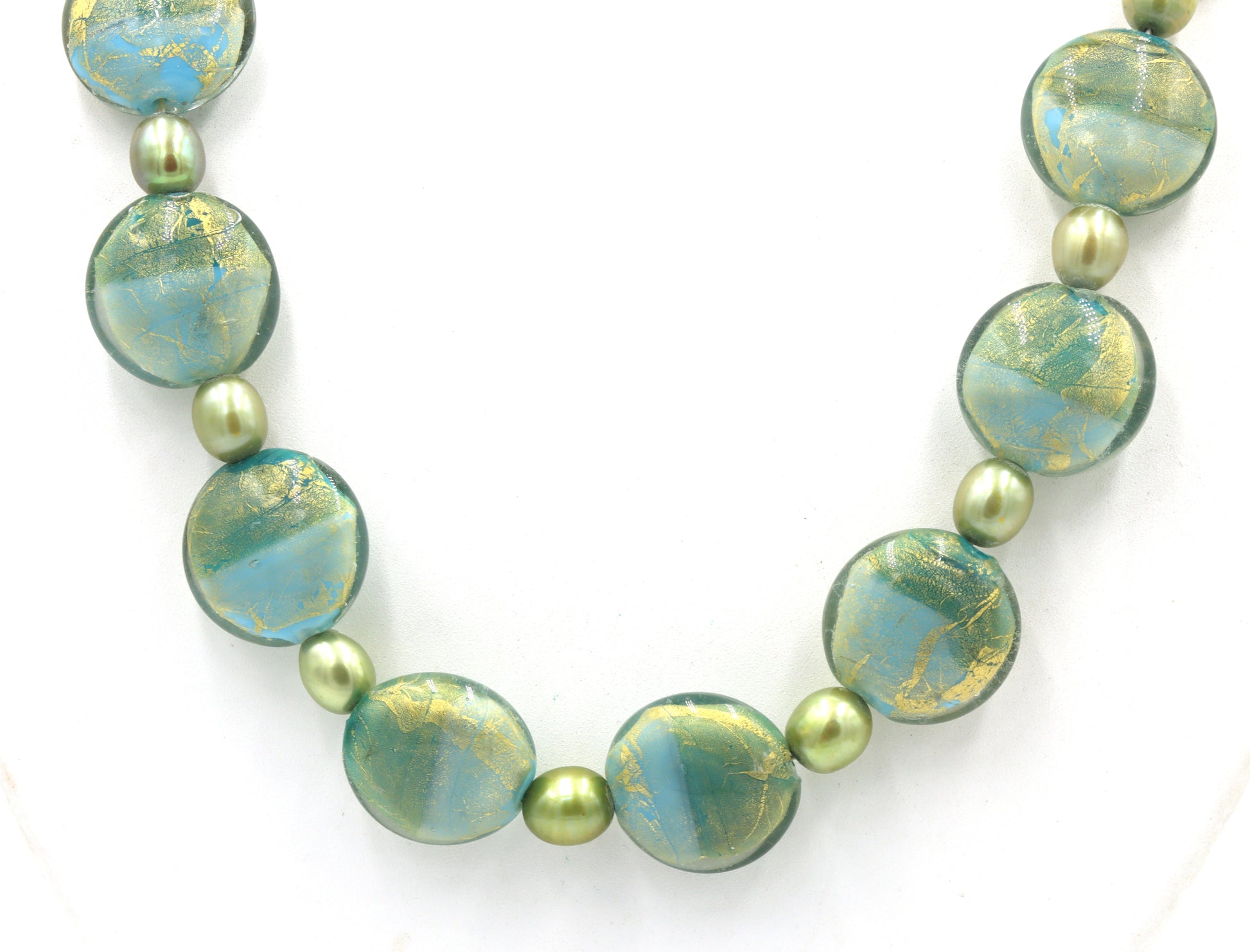 Satin glass bead and pearl necklace