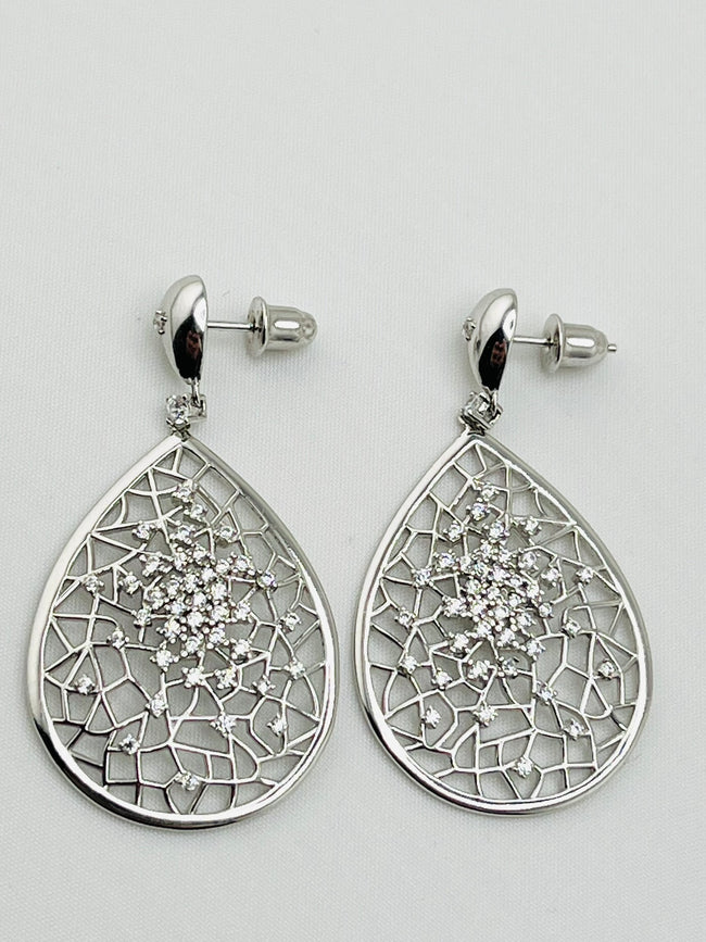 Earrings collection