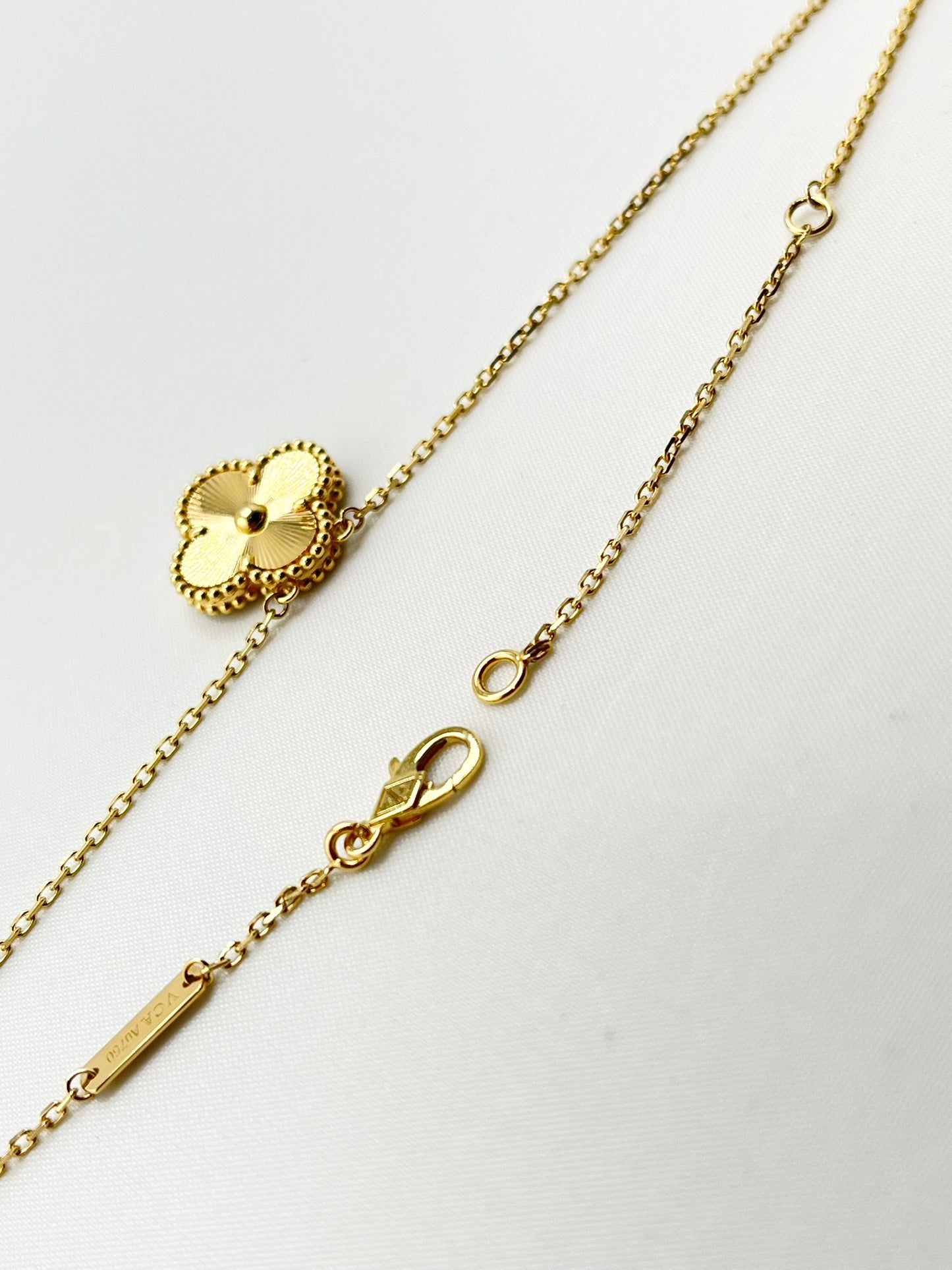 18KT Yellow Gold Hand Crafted Guilloche Pattern Single Clover Pendant Necklace