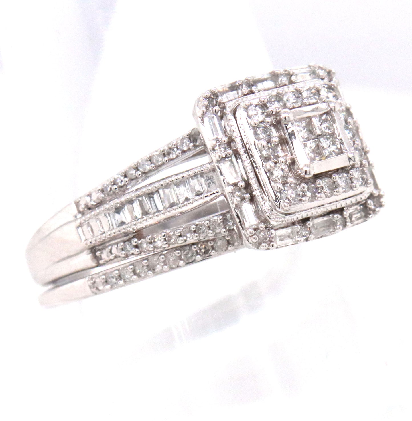 10kt White gold princess cut diamond engagement ring