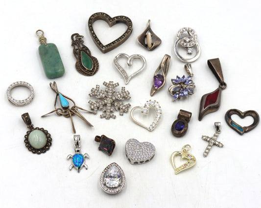 Group lot of Vintage 925 sterling silver pendants