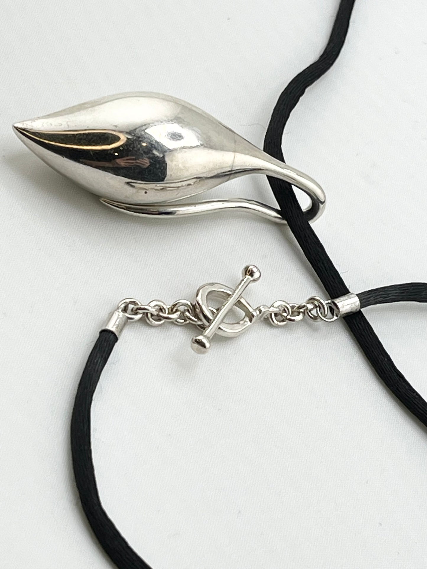 Michael Dawkins 925 Sterling Silver Sculptural TearDrop Pendant With Black Cord Necklace