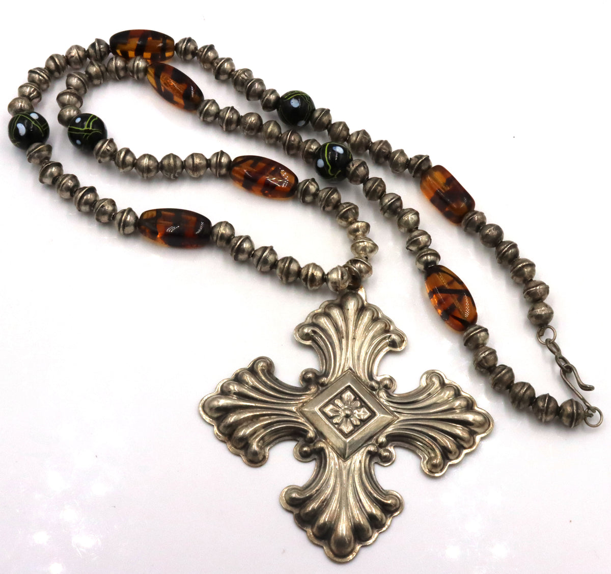 925 Sterling Silver 1973 Reed & Barton Large Cross Pendant  With Silver beads Necklace