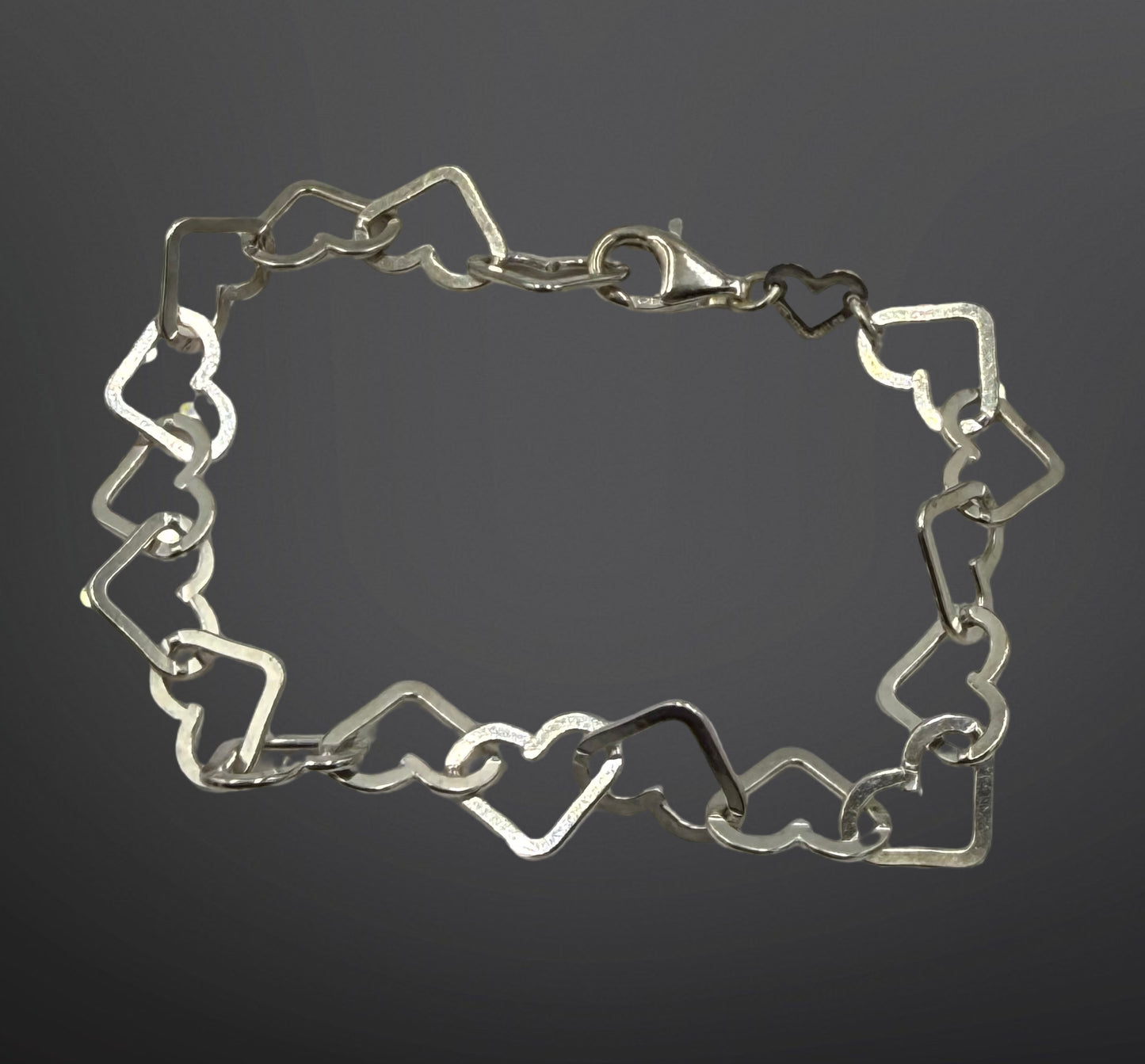 925 Sterling silver heart shaped link bracelet