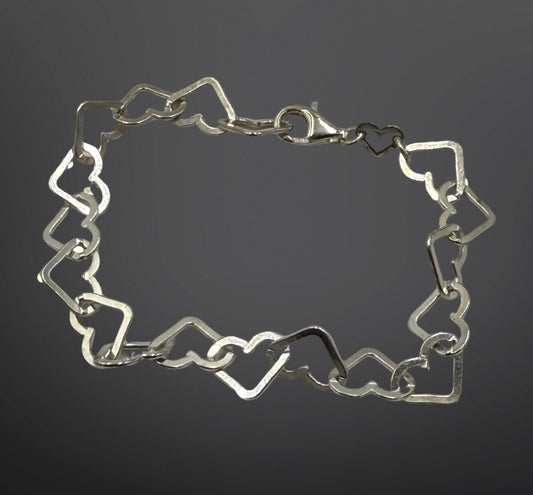 925 Sterling silver heart shaped link bracelet
