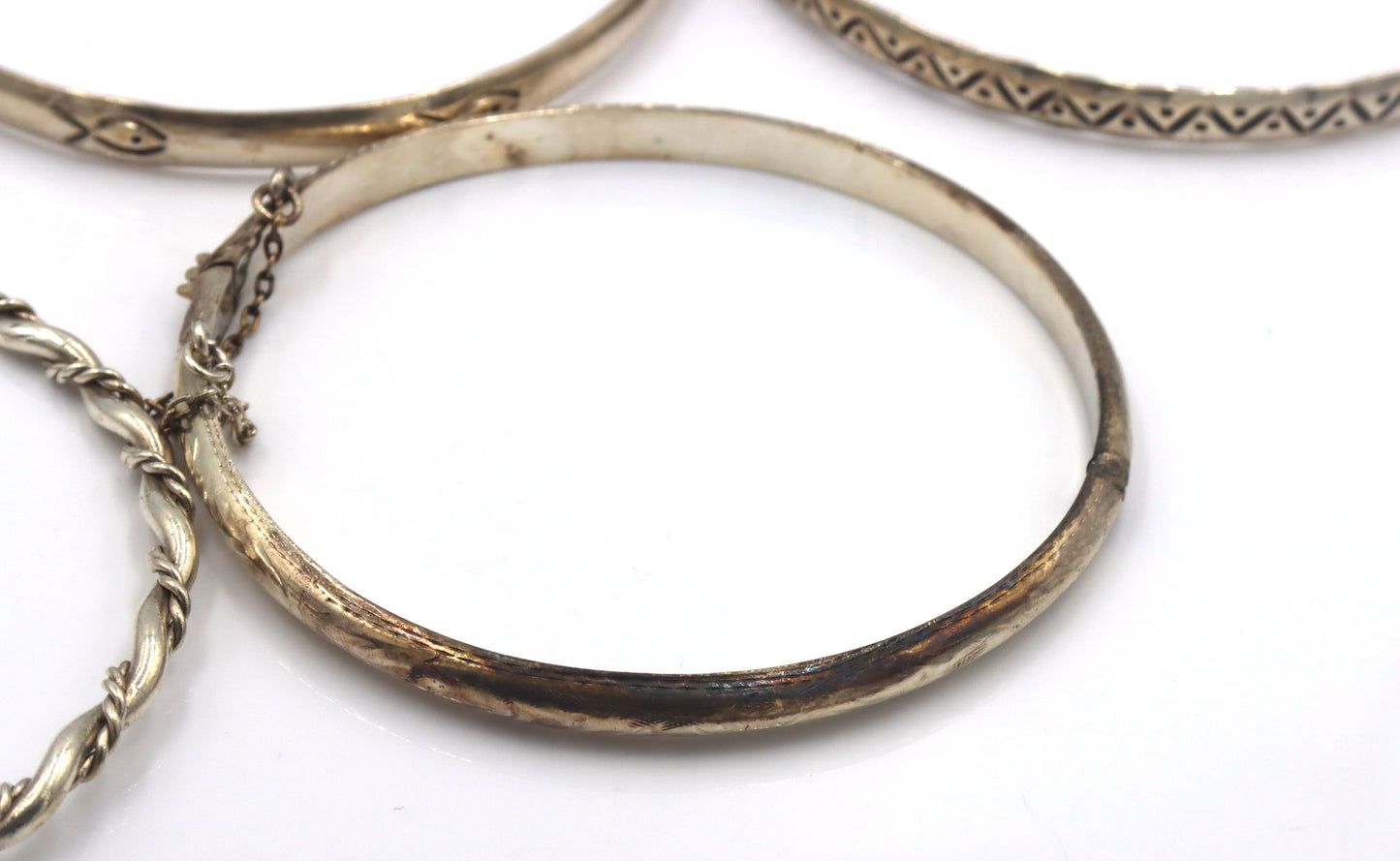 Group lot of 7 Vintage 925 sterling silver bangles