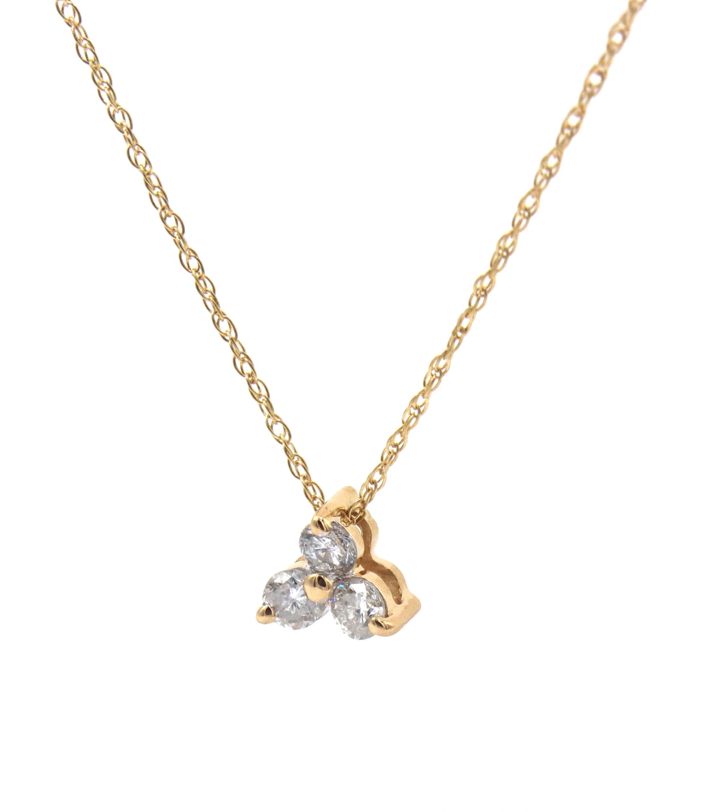 14kt Yellow gold 0.20ctw 3 diamond pyramid pendant on chain