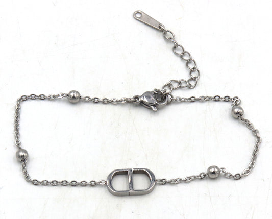 Stainless steel adjustable bracelet