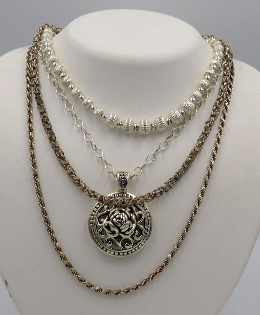Group lot of 4 Vintage 925 sterling silver necklaces
